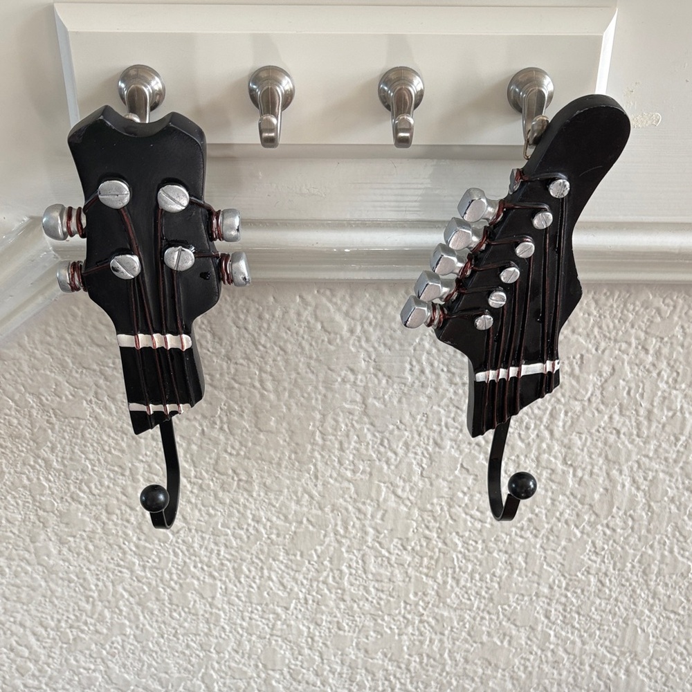 Guitar Head Wall Hooks - Black